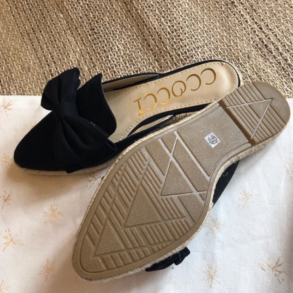 💞🌷Boutique Black Faux Suede Raffia Trim Mules 💞 - Picture 4 of 5